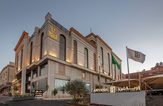 Aryash hotel