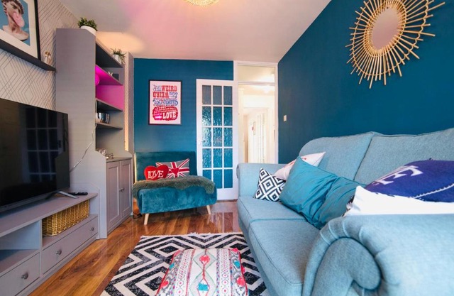 Aston Henry James Stunning one bedroom apartment in Royal Windsor