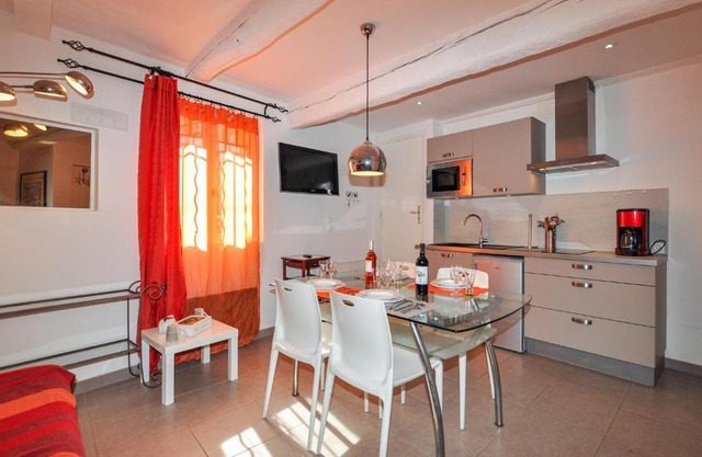 Awesome apartment in Torreilles-Plage with 1 Bedrooms and WiFi