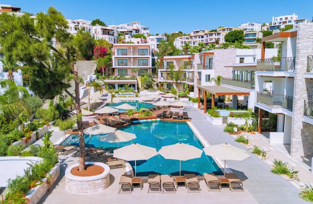 Ayaz Suites