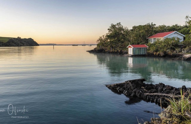 Bach 78 Islington Bay, Rangitoto Island