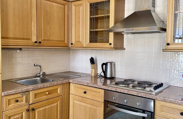 Baker Street Apartments