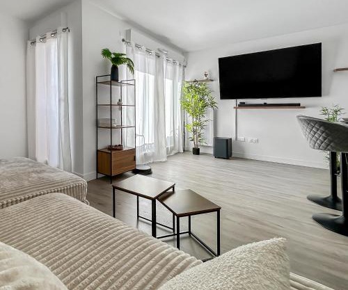 Balcon privé, Fibre, Séjour Calme Grand Paris