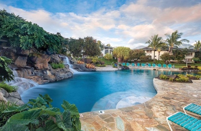 Bali Hai 1-bedroom resort in fantastic Princeville with Pool & Hot tub