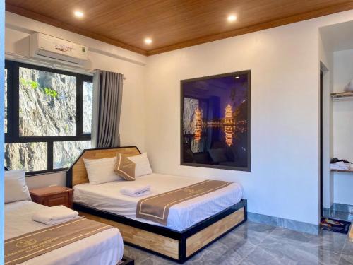 Bamboo Riverside Homestay
