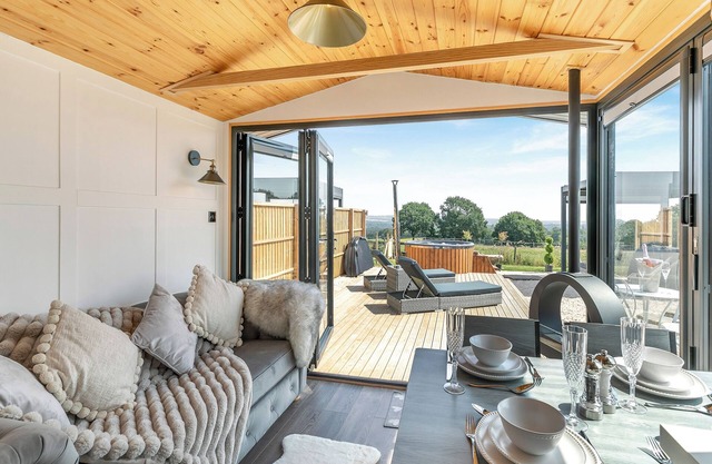 Barn Owl Lodge - UK49903