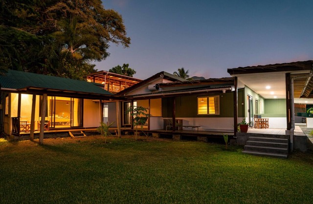 Beach House Beau Vallon