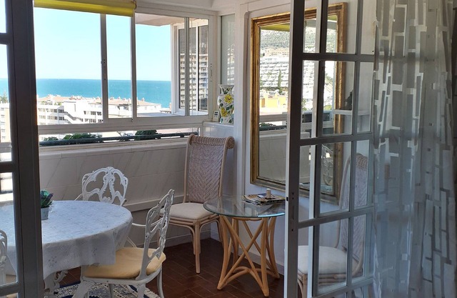 Beautiful 11th floor apartment with panoramic views at Fuengirola