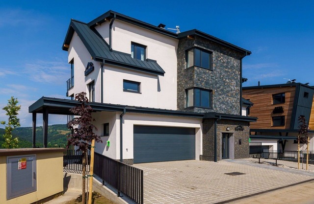 Beautiful apartment for 6 people with WIFI, TV and balcony