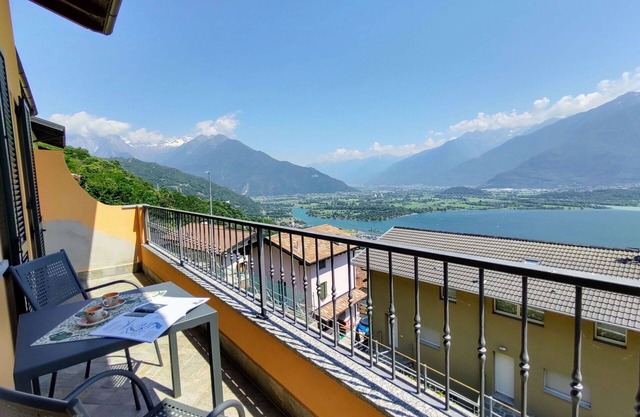 Beautiful apartment for 5 guests with WIFI, TV, terrace and pets allowed