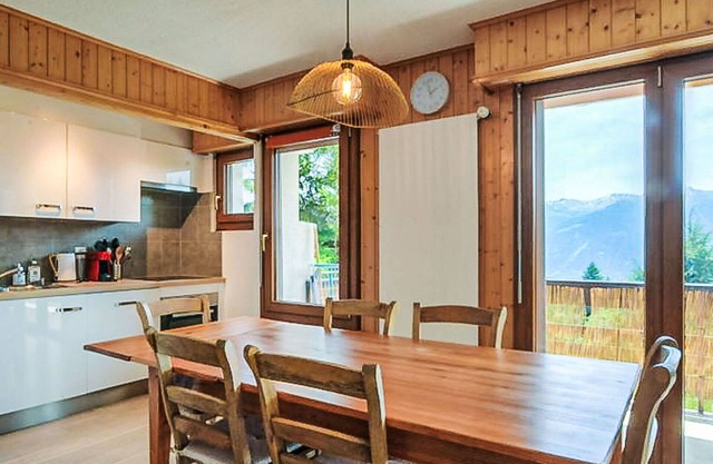 Beautiful apartment for 7 people with WIFI, TV and balcony