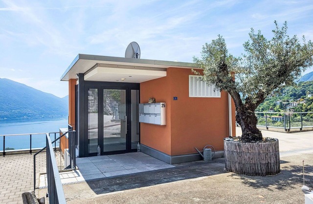 Beautiful apartment for 4 guests with patio, pets allowed and panoramic view