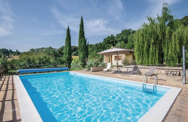 Beautiful apartment for 3 people with WIFI, A/C, pool, TV and panoramic view