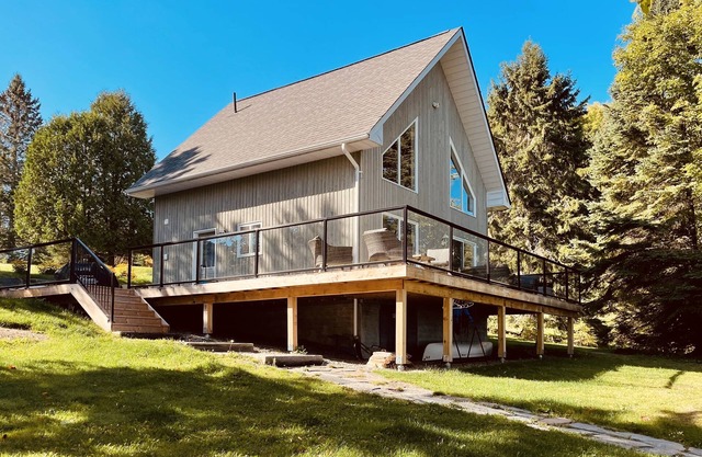 Beautiful Lakefront Cottage, Fairy Lake, Muskoka, ON