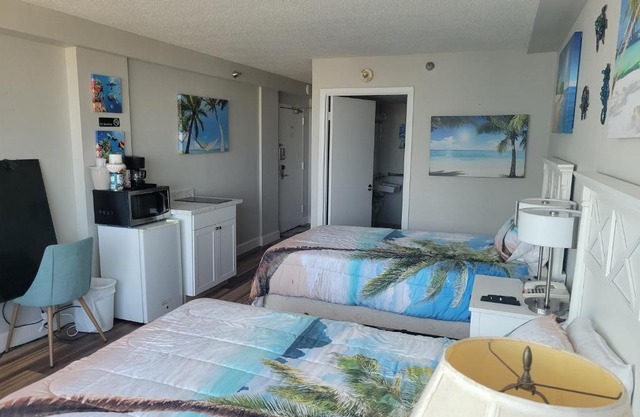 Beautiful Ocean view Condo with huge TV