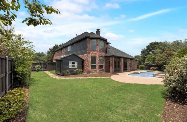 Beautiful pool/SPA, Games, Movie Room and more