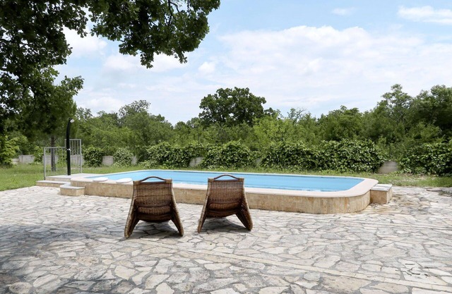 Beautiful private villa for 4 people with private pool, WIFI, A/C, TV, terrace and pets allowed