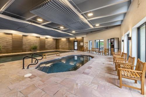 Beaver Creek Winter Escape Double Queen and Patio