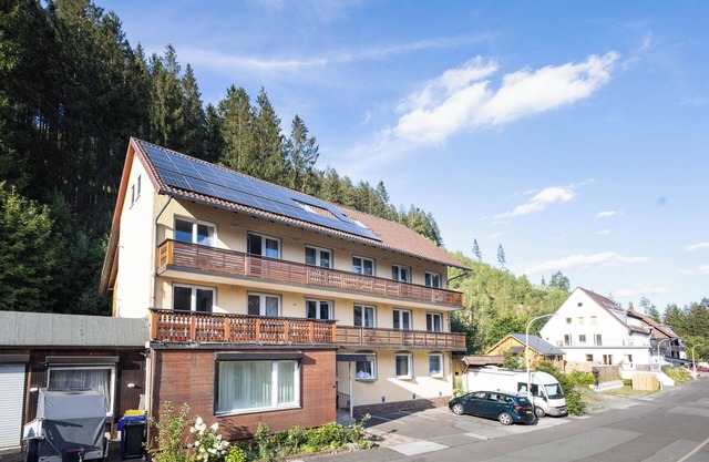 "Berliner Bär" by Ko-Living- whole house | 9 apart | 450sqm | 28 guests | terrac
