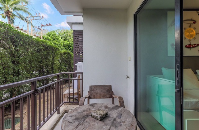 Best Spot Beachfront 1BR C239