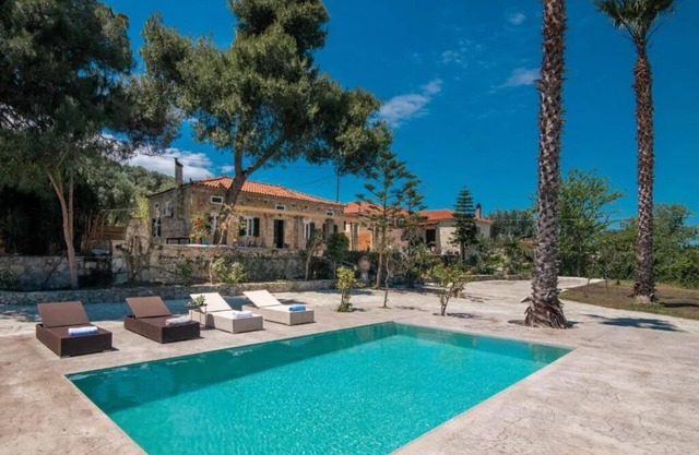 BH1013 - B - Villa Zakynthos