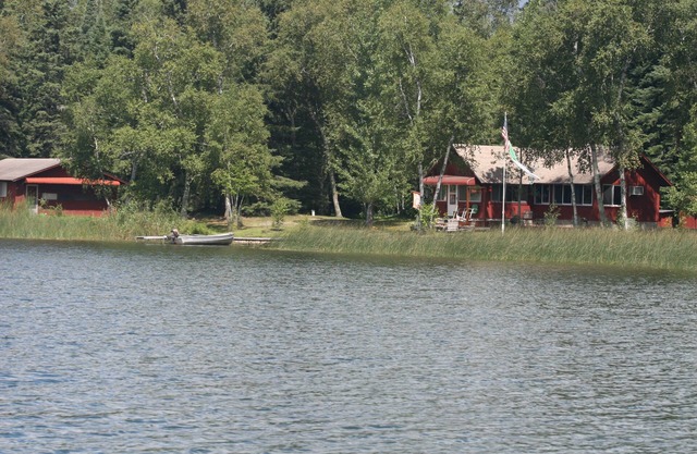 Big Mantrap Lake -- Family Cabin On the Water!