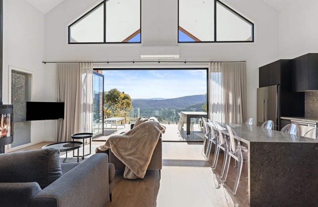 Black Tusk - Merrijig - Sleeps 8