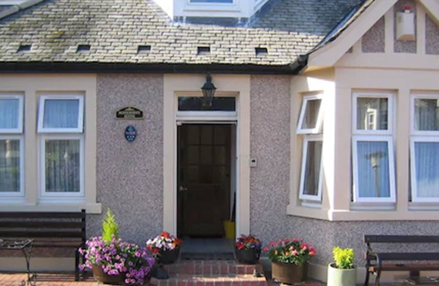 Blinkbonny House