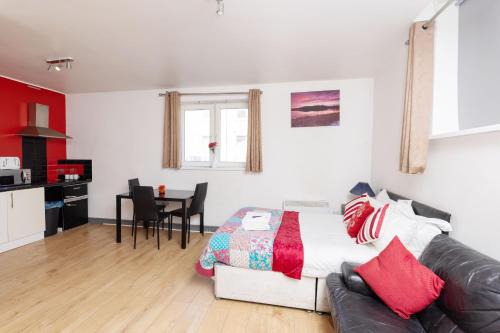 Bradford Apartments