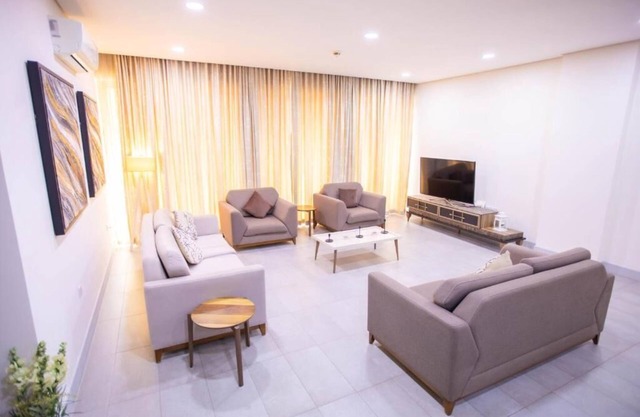 BRAGHA FREEGATE - ONE BEDROOM