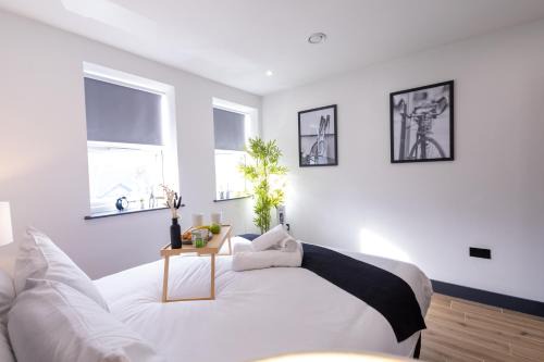 Brand-New Borehamwood 1-Bed, 1-Bath Flat