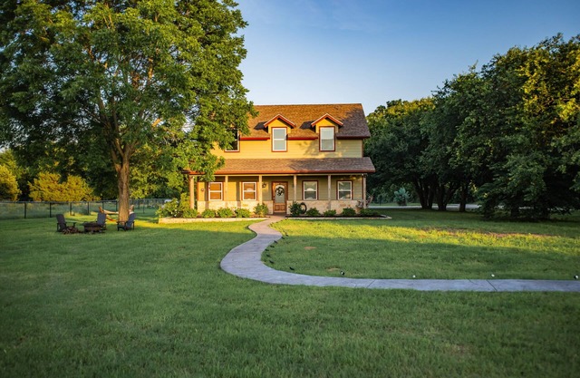 Brazos Shores- Spectacular 4 Bedroom, 3 Bath House