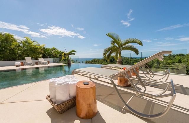 Breathtaking Ocean View Modern, Fully Staffed, Walk to the Beach, Luxury Villa