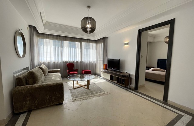 Bright Flat Lac 2 Tunis