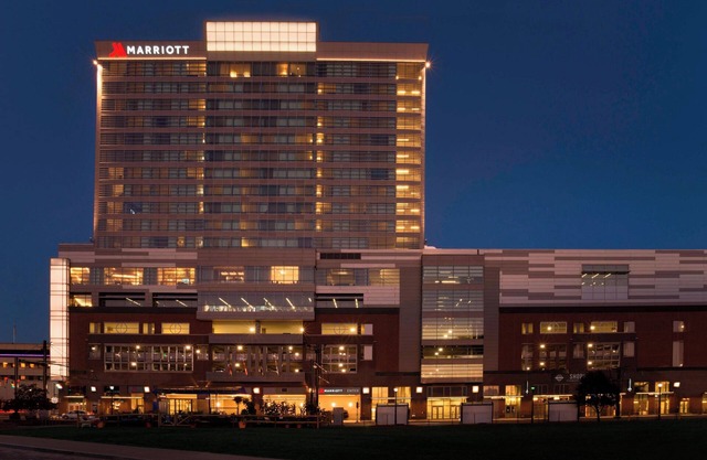 Buffalo Marriott at LECOM HARBORCENTER