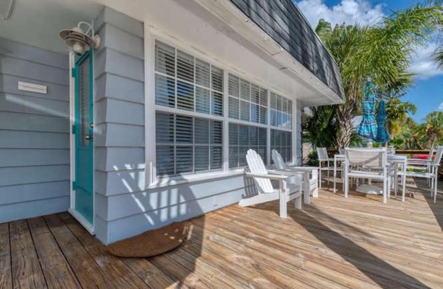 Buttonwood Cottage