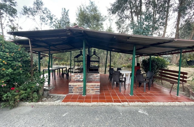 Cabañas Bungalows Calandaima