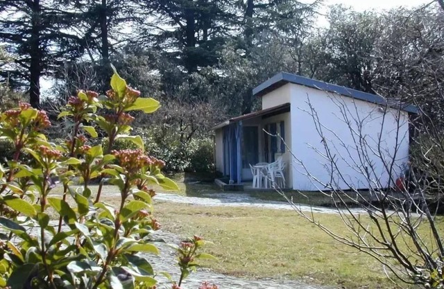 Camping Flower Le Martinet Rouge * - 3 Room Bungalow 6 People