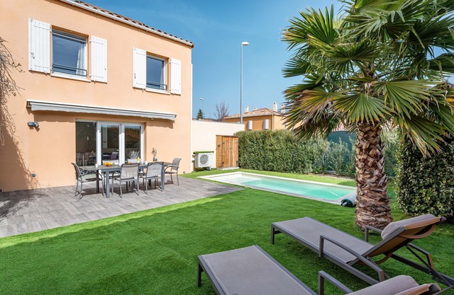 Cannier. Heated pool, AC, garden, parking
