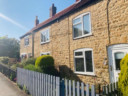Capella Cottage 2 Bedroom Sleeps 4