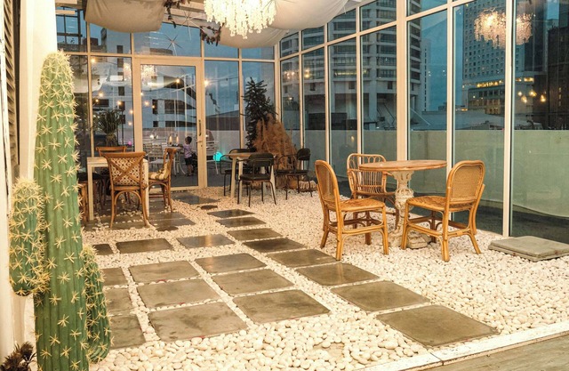 Capital O 91202 Wow Hotel