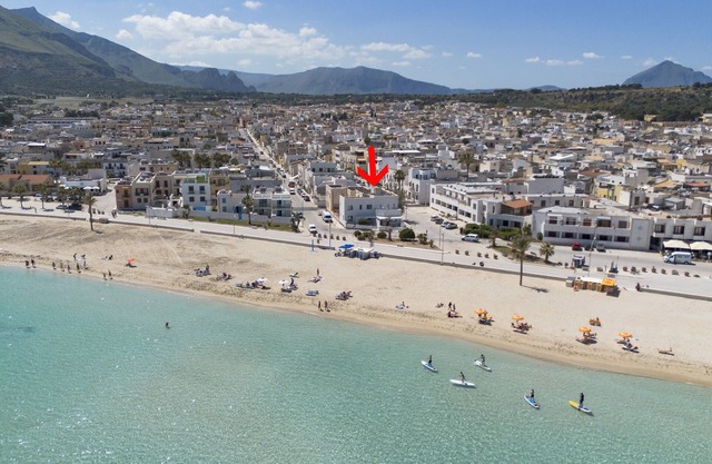 Casa Azzurra sul mare e centralissima