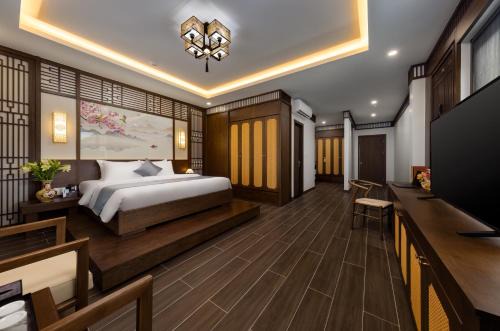 Cat Ba Wistaria Hotel- Jacuzzi Rooftop & Fitness
