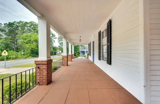 Centrally located home in Macon