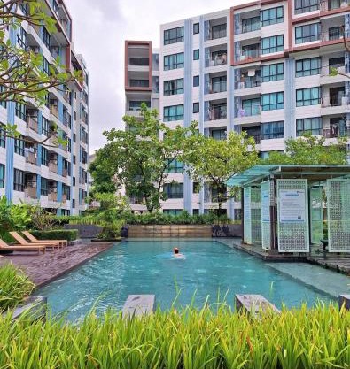 centrio Condominium 8162
