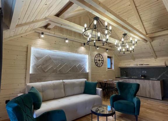 Chalet Montenegrina with jacuzzi