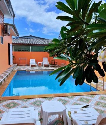 Chalong pool villa