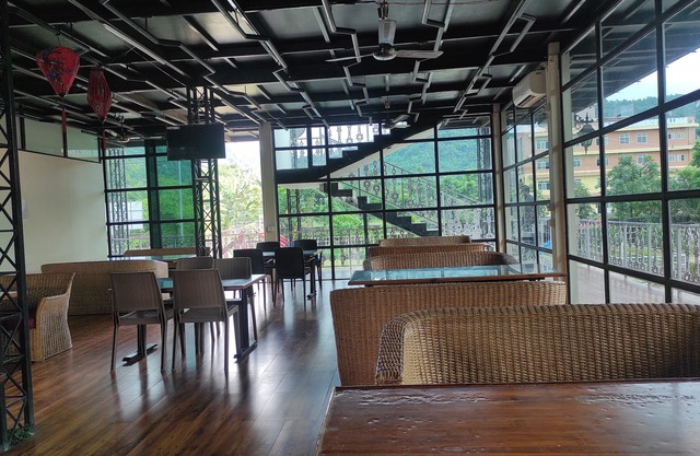 Chang's Resort