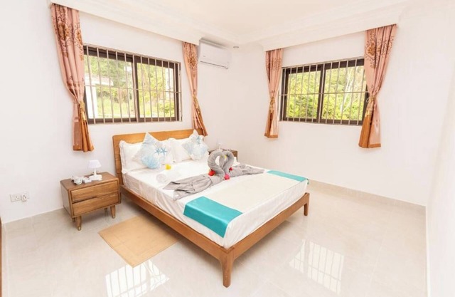 Charming 2-Bedroom Apartment
