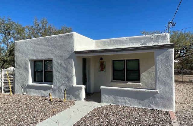 Charming 3 bedroom Casita in Downtown Tucson-Perfect for Your Getaway!